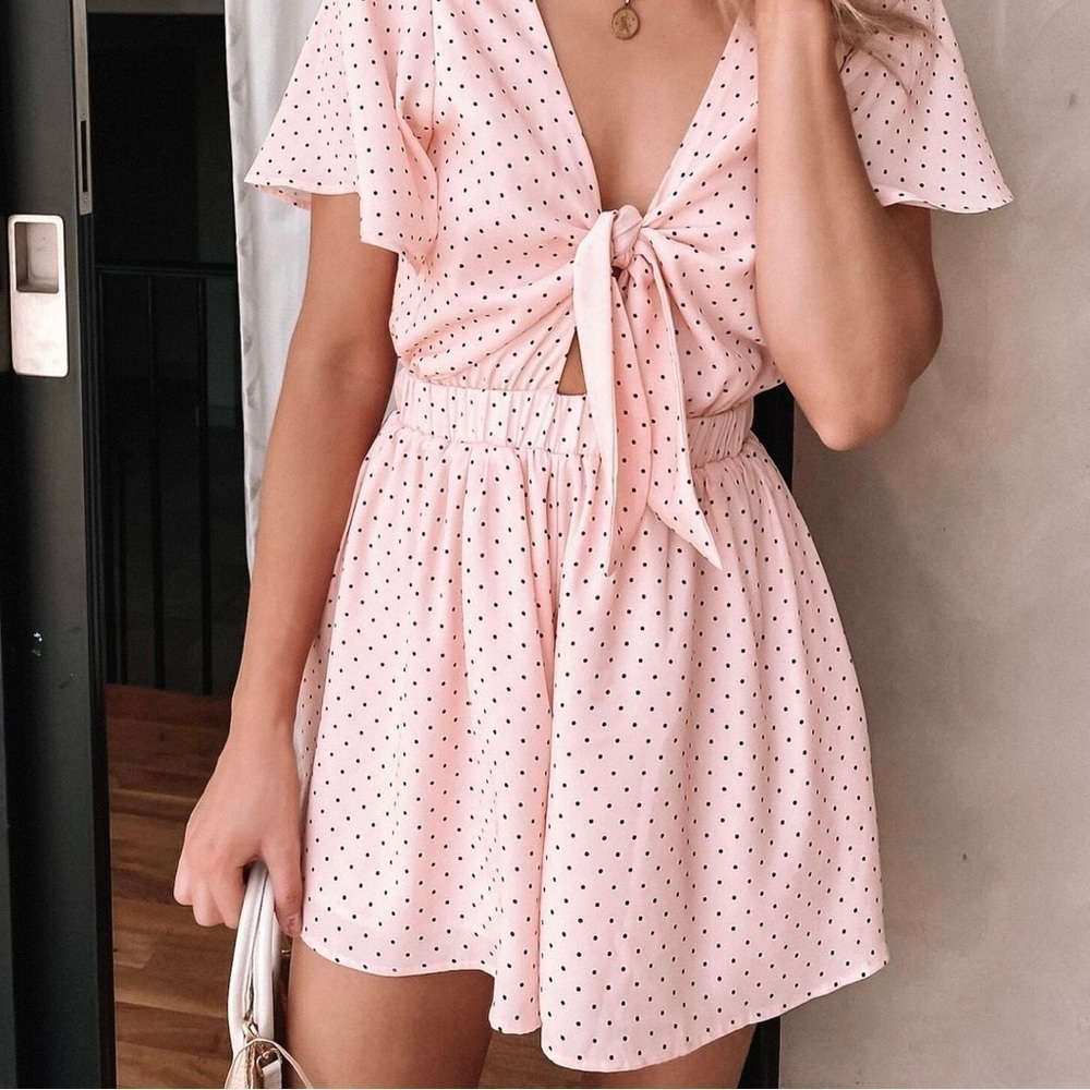 NWT Egreis Rainey Romper in Pink Polka Dot size Small - Picture 7 of 9